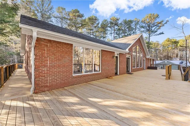 $1,150,000 | 287 Spring Branch Circle, Toccoa, GA 30577