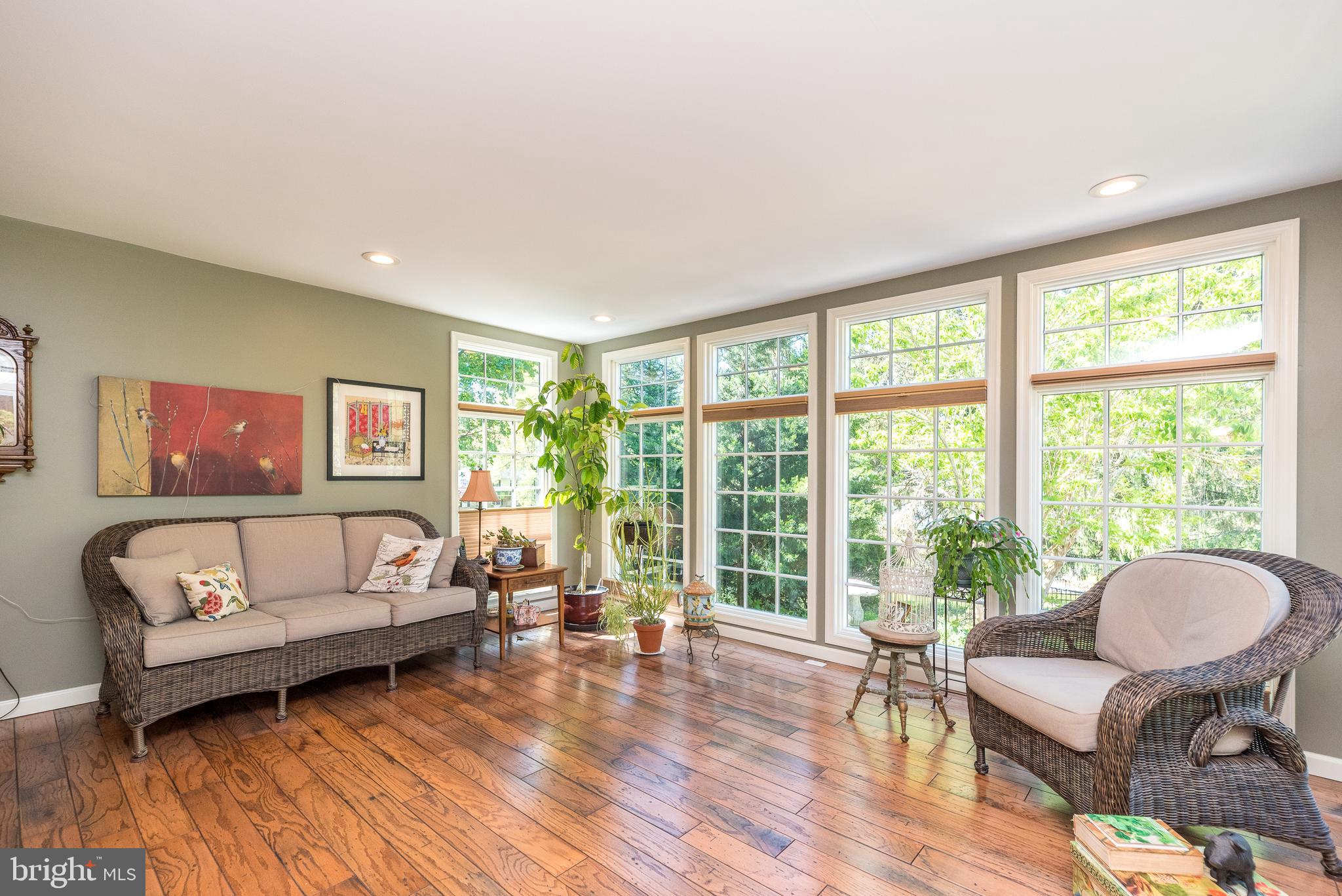 140 Short Road Doylestown, PA 18901 - Photo 13 of 34 a living room with furniture and a large window
