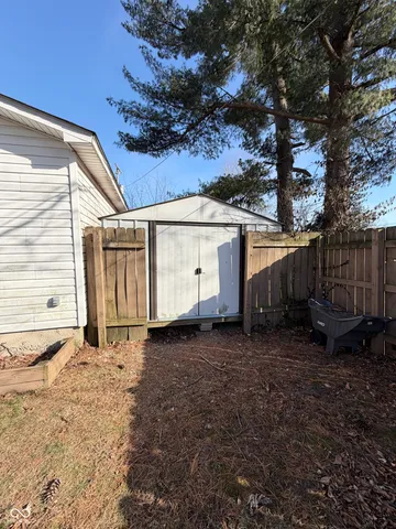 $114,900 | 702 South 5th Street, Clinton, IN 47842