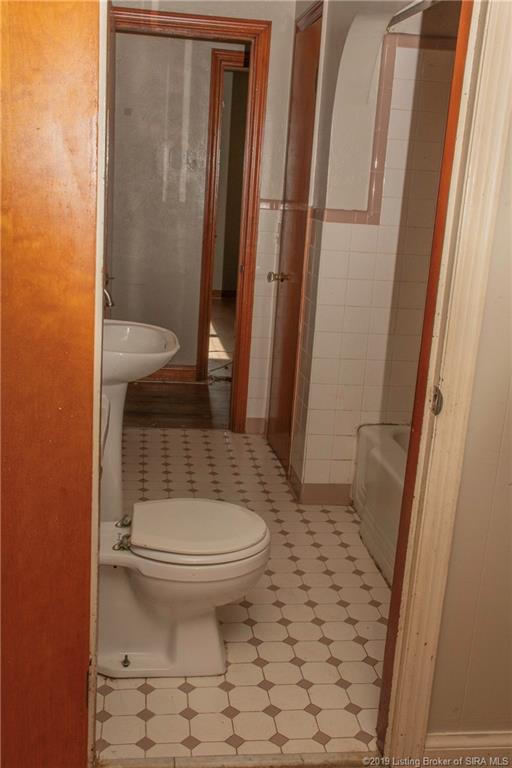 4618 Grant Line Road New Albany, IN 47150 - Photo 14 of 30 Gallery Image 14