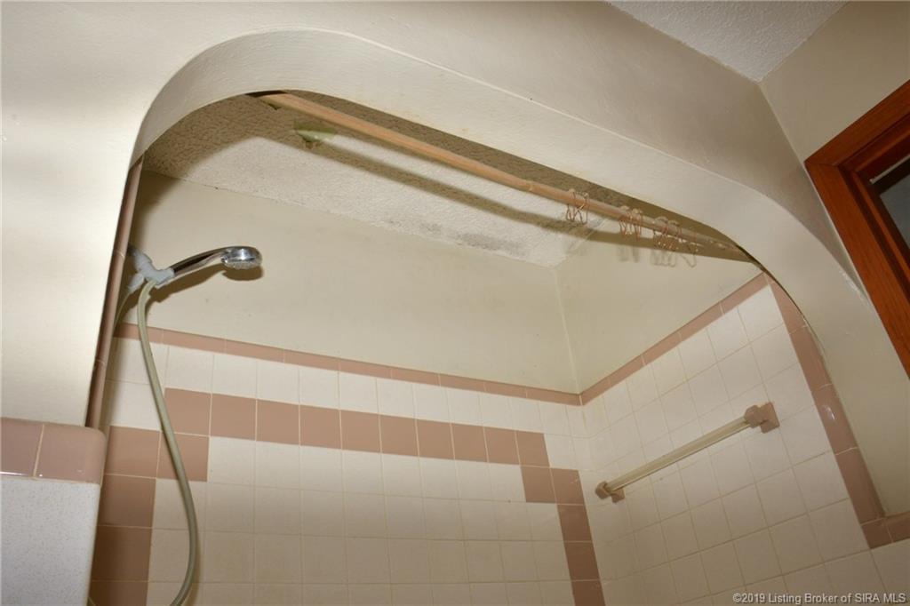 4618 Grant Line Road New Albany, IN 47150 - Photo 16 of 30 Gallery Image 16