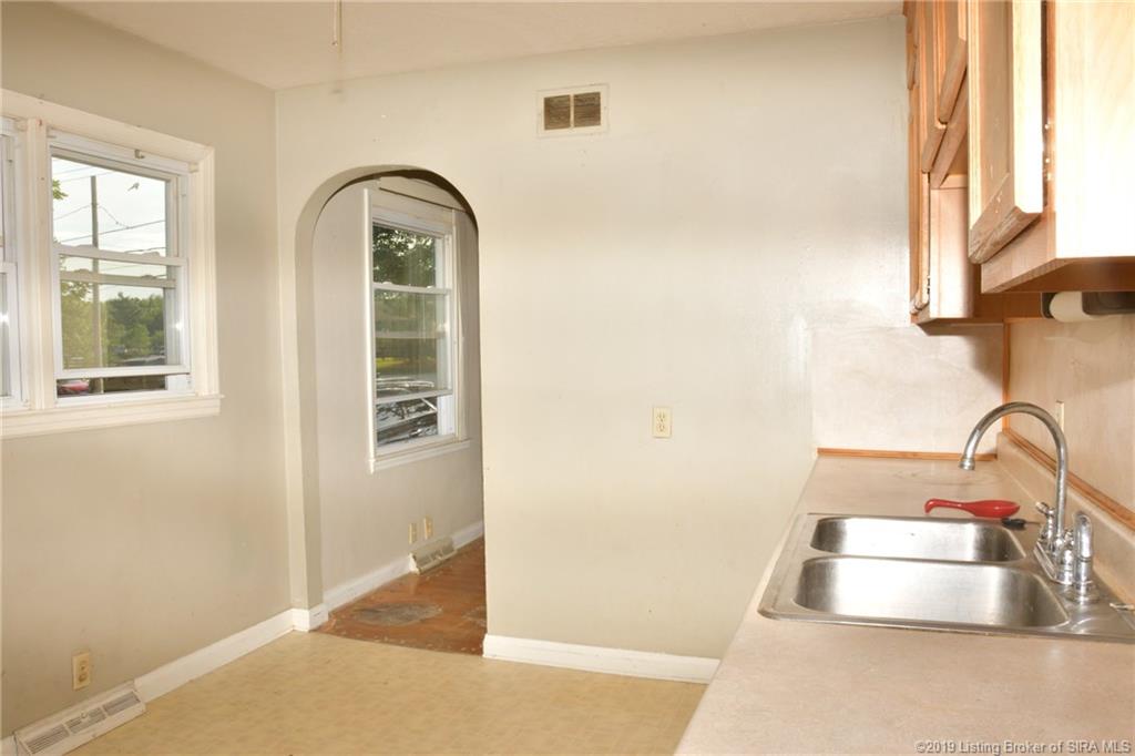 4618 Grant Line Road New Albany, IN 47150 - Photo 19 of 30 Gallery Image 19