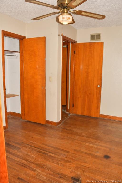 4618 Grant Line Road New Albany, IN 47150 - Photo 7 of 30 Gallery Image 7