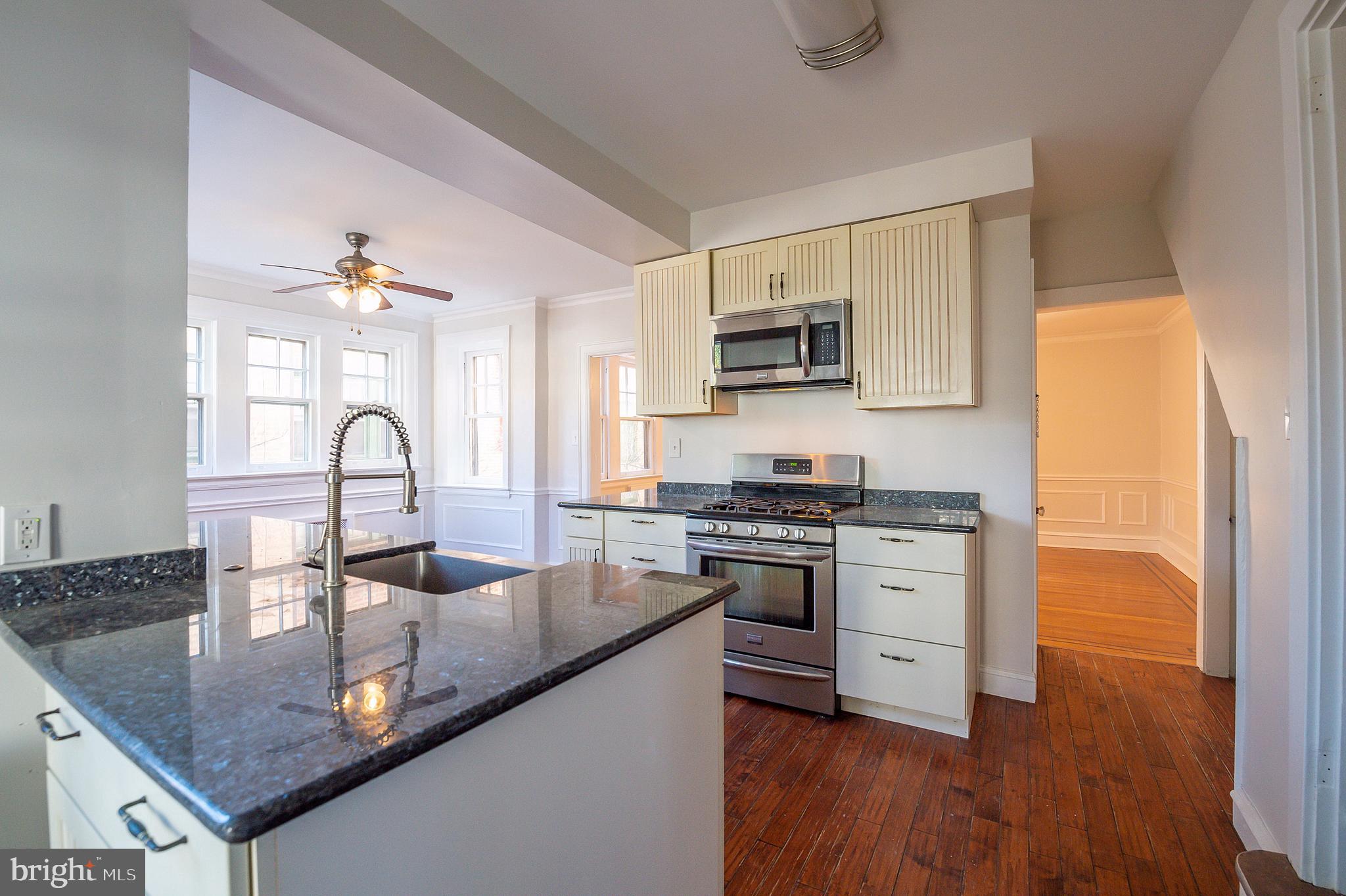 4611 Osage Avenue Philadelphia, PA 19143 - Photo 11 of 34