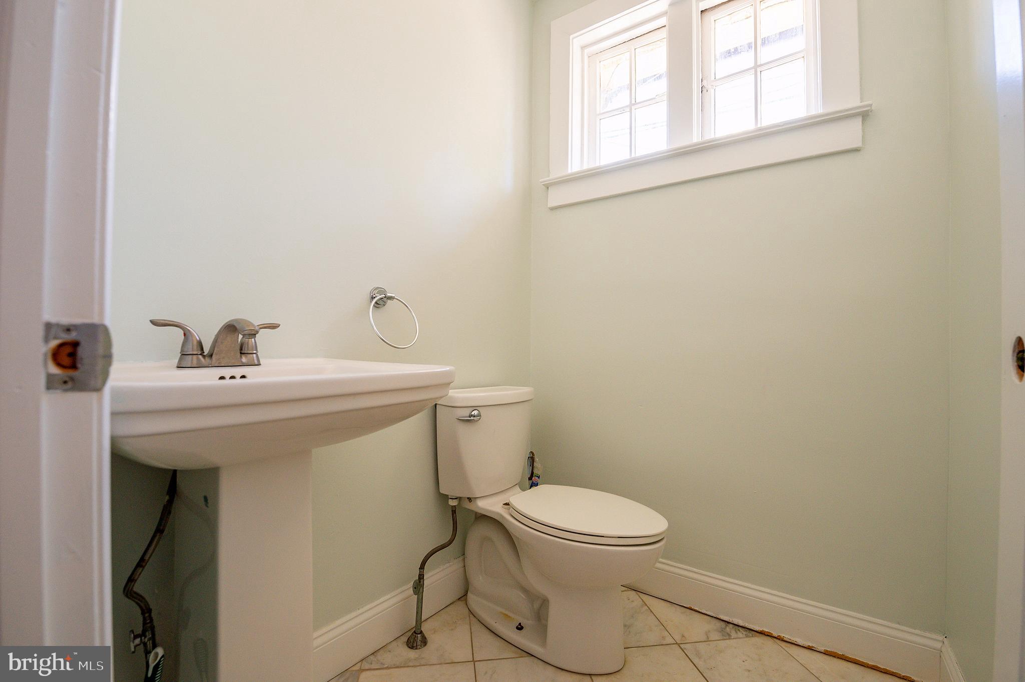 4611 Osage Avenue Philadelphia, PA 19143 - Photo 12 of 34