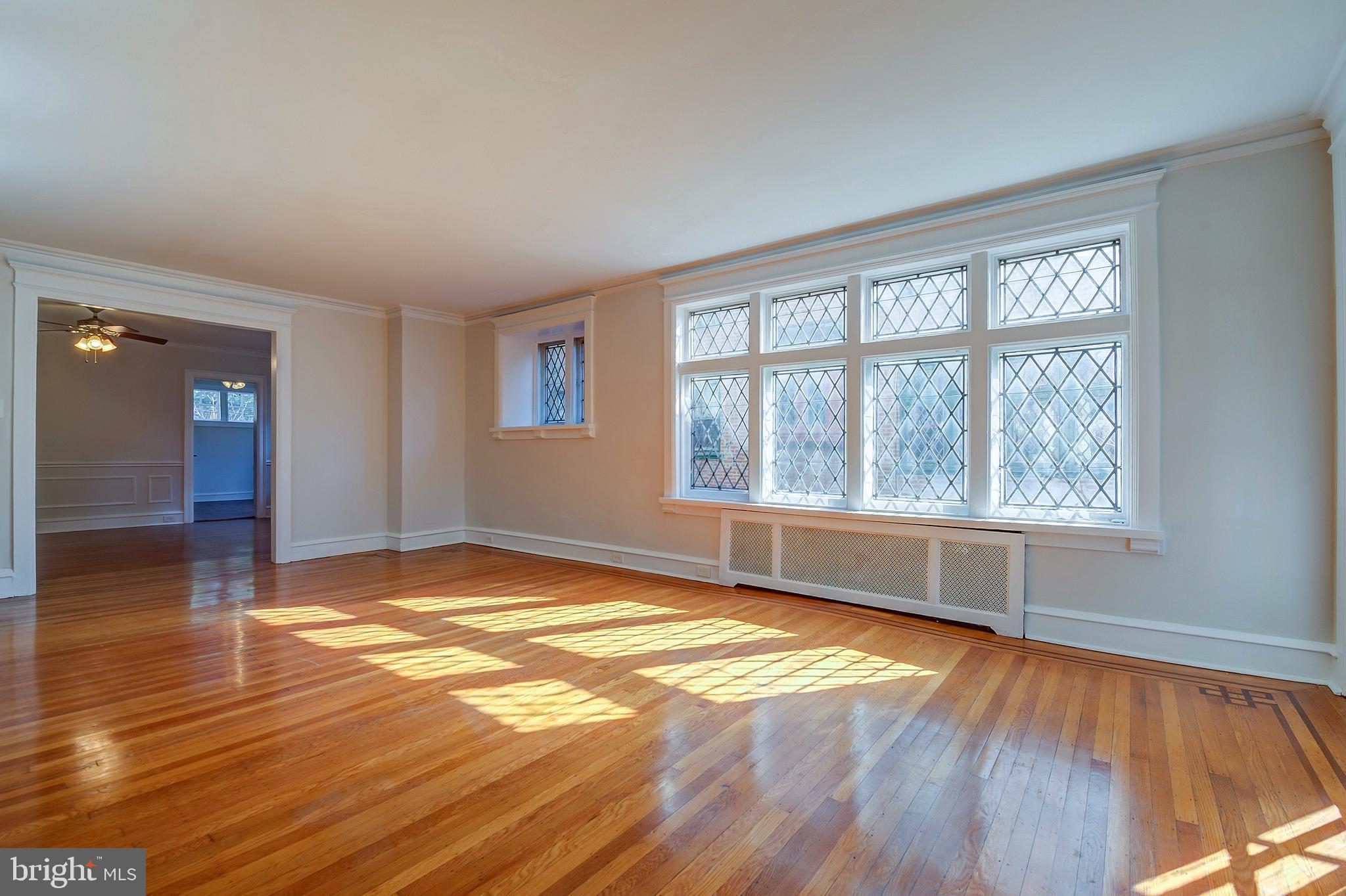 4611 Osage Avenue Philadelphia, PA 19143 - Photo 5 of 34