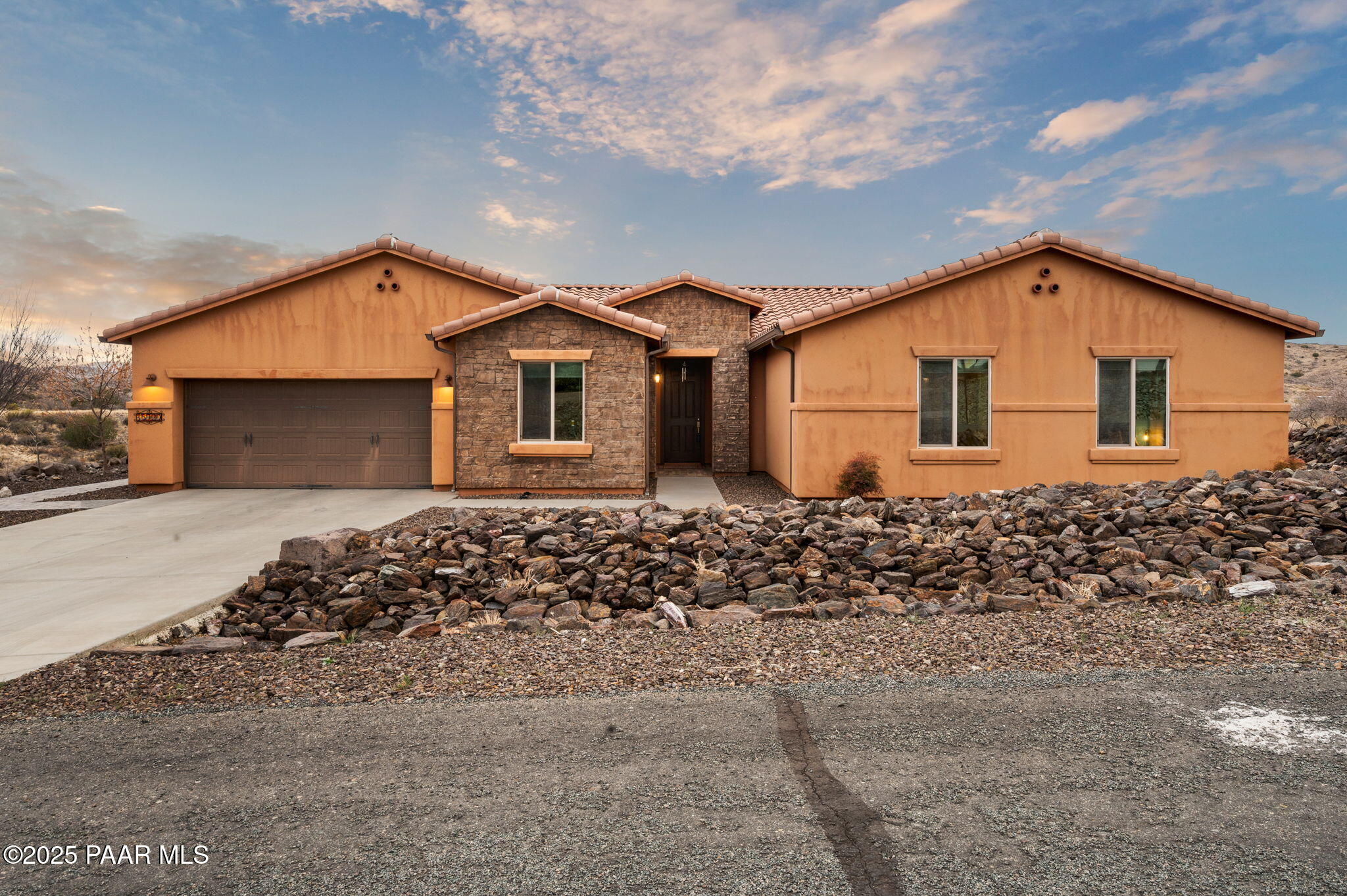 15720 East Broken Bit Road Mayer, AZ 86333 - Photo 1 of 54 1-Welcome Home