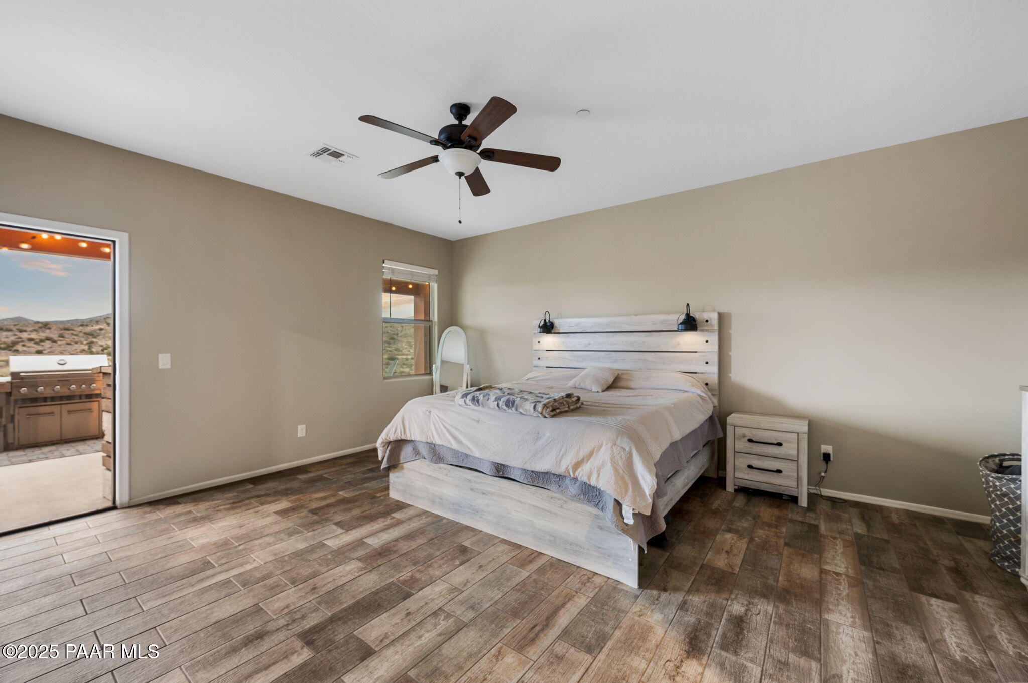 15720 East Broken Bit Road Mayer, AZ 86333 - Photo 16 of 54 18-Primary Bedroom