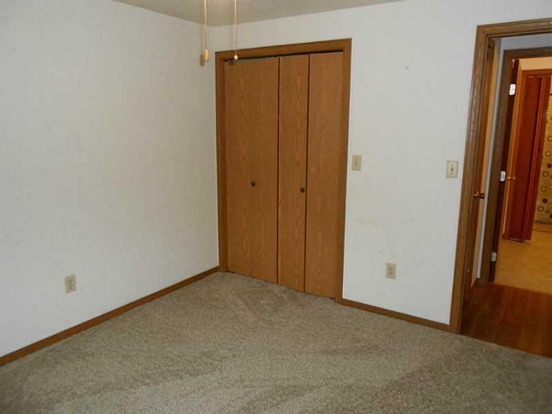 4294 Midfield Street Springfield, OH 45503 - Photo 18 of 23 Gallery Image 18