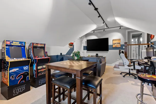 $589,900 | 6559 Satjanon Drive, Ooltewah, TN 37363