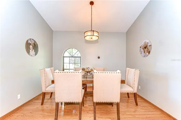 $575,000 | 709 Sportsman Park Drive, Seffner, FL 33584