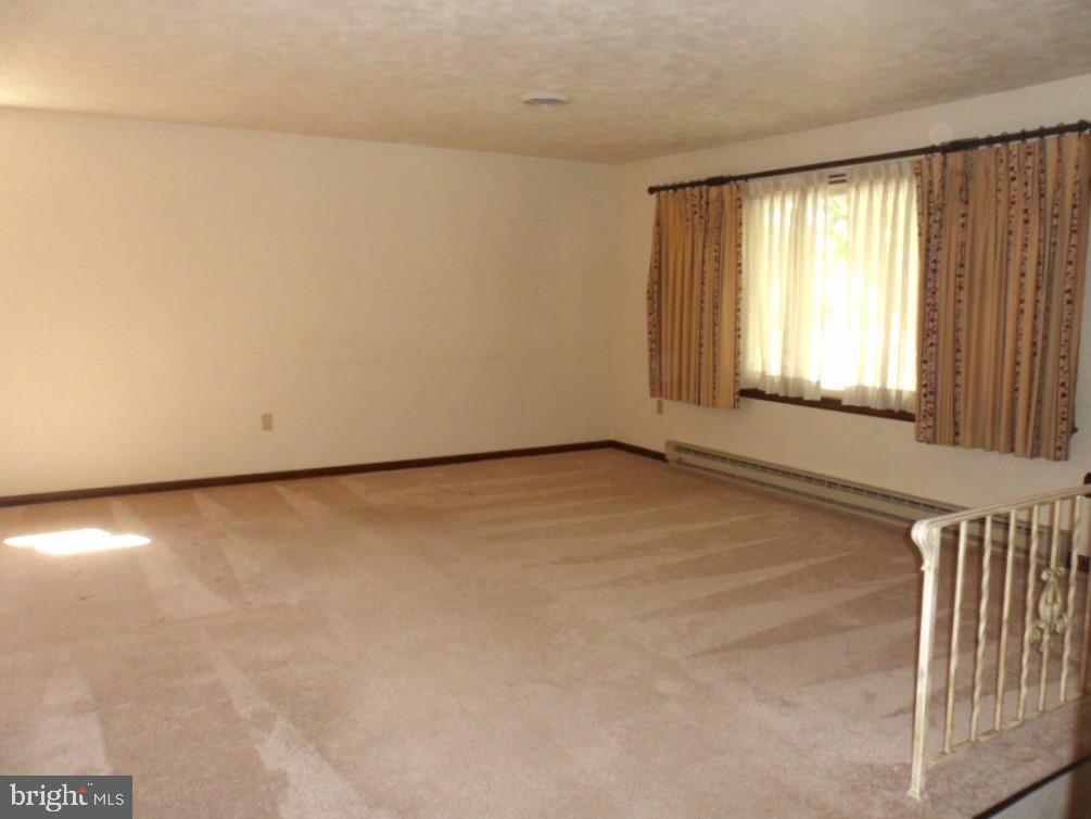 723 Union School Road Mount Joy, PA 17552 - Photo 4 of 22 Gallery Image 4