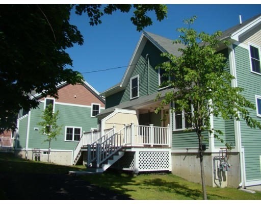 89 Harrison Street Worcester, MA 01604 - Photo 1 of 35 Gallery Image 1