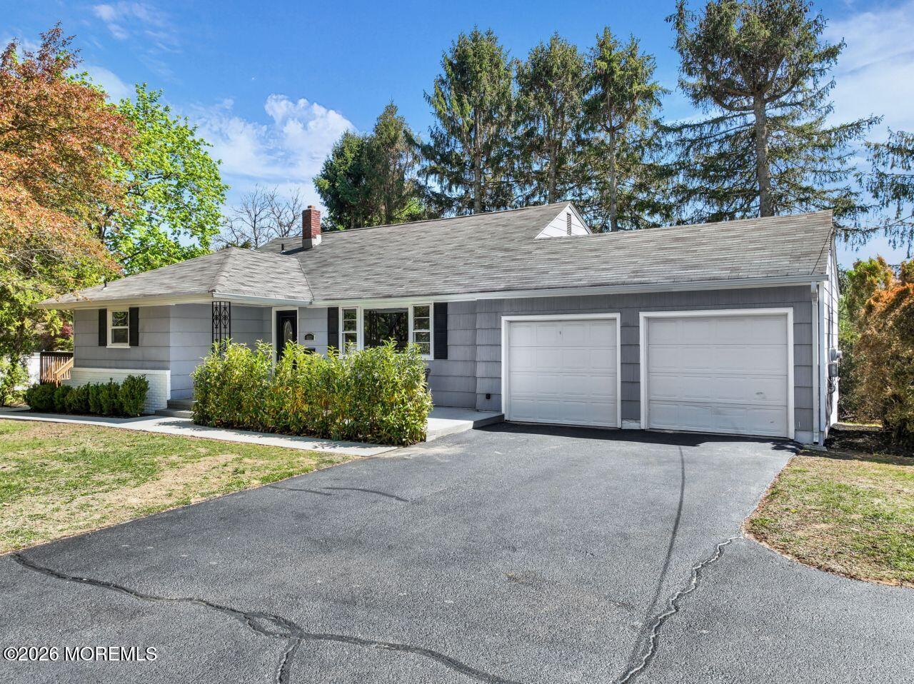 463 Newman Springs Road Lincroft, NJ 07738 - Photo 3 of 39 Double-wide Driveway