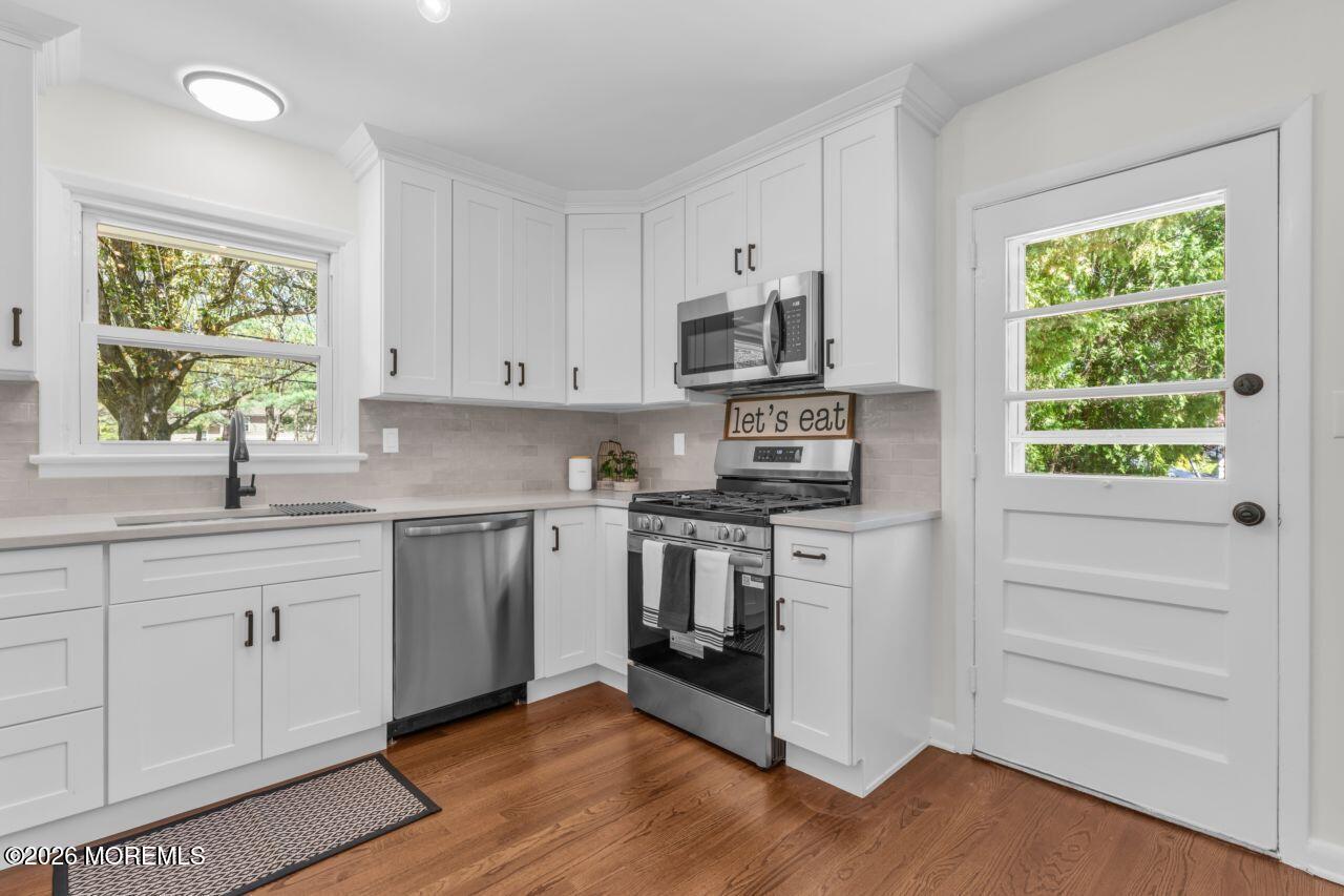 463 Newman Springs Road Lincroft, NJ 07738 - Photo 7 of 39 Brand New Kitchen