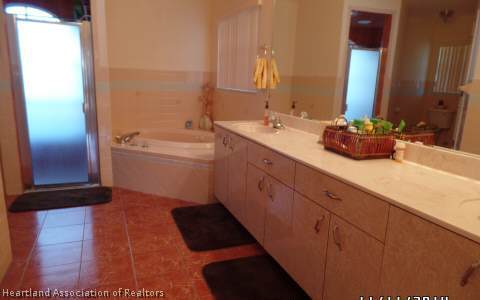 1817 Eastview Road Sebring, FL 33870 - Photo 7 of 10 Gallery Image 7