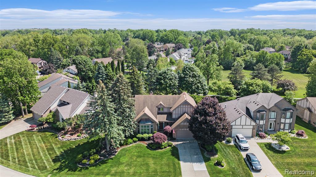 31220 Country Ridge Circle Farmington Hills, MI 48331 - Photo 31 of 35