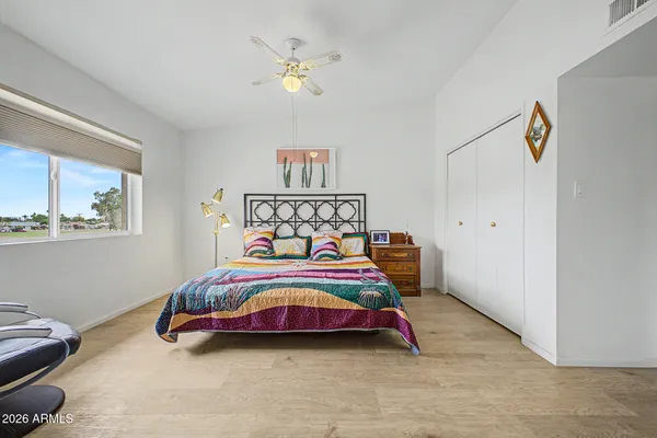 $173,900 | 10807 North Fairway Court West, Unit 212, Sun City, AZ 85351