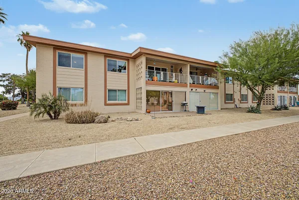 $173,900 | 10807 North Fairway Court West, Unit 212, Sun City, AZ 85351