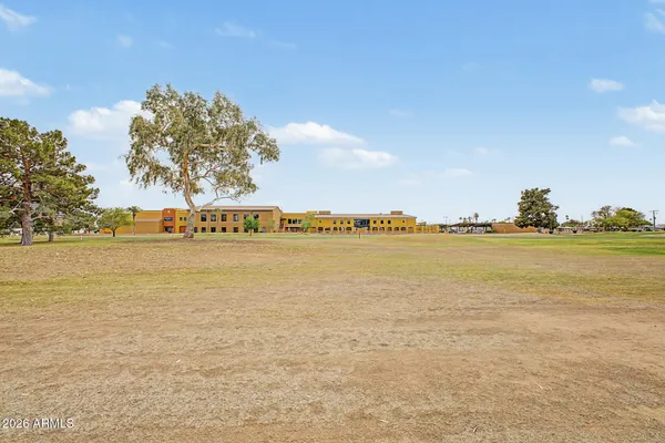 $173,900 | 10807 North Fairway Court West, Unit 212, Sun City, AZ 85351