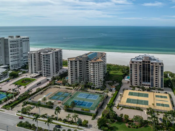 $995,000 | 176 South Collier Boulevard, Unit 406, Marco Island, FL 34145