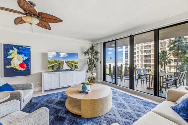 $995,000 | 176 South Collier Boulevard, Unit 406, Marco Island, FL 34145