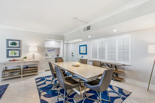 $995,000 | 176 South Collier Boulevard, Unit 406, Marco Island, FL 34145
