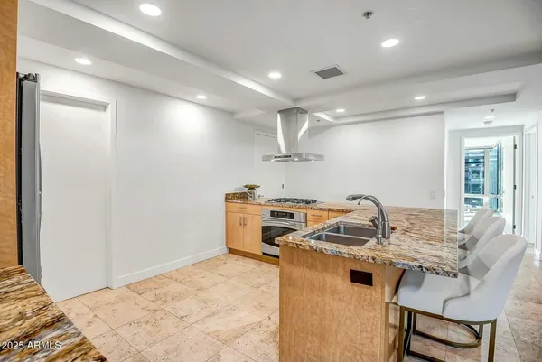 $6,500 | 7121 East Rancho Vista Drive, Unit 5011, Scottsdale, AZ 85251