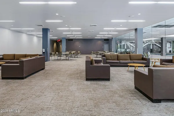 $6,500 | 7121 East Rancho Vista Drive, Unit 5011, Scottsdale, AZ 85251