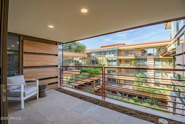 $6,500 | 7121 East Rancho Vista Drive, Unit 5011, Scottsdale, AZ 85251