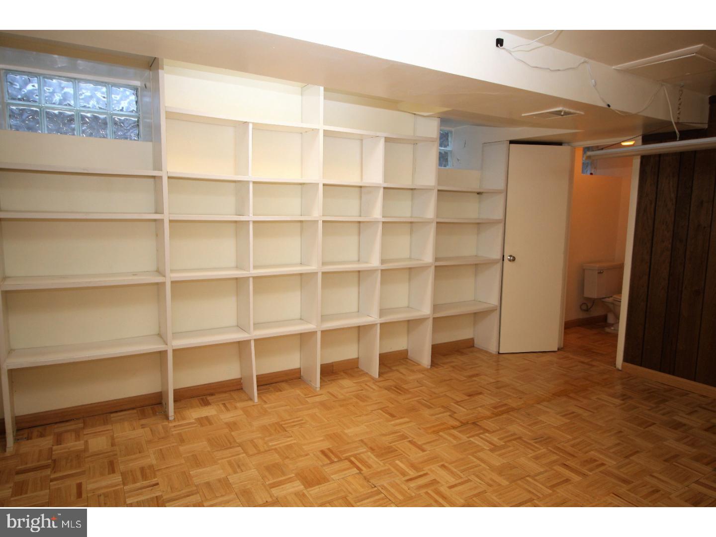 122 Hilltop Road Philadelphia, PA 19118 - Photo 18 of 25 Family Room