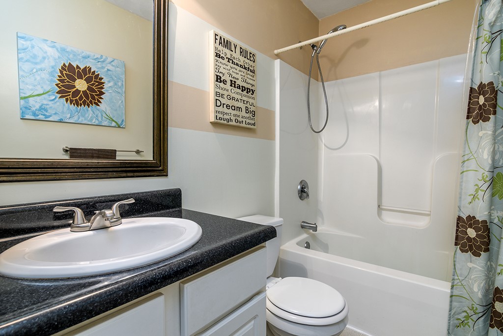 19 Audubon Lane Coventry, RI 02831 - Photo 25 of 36