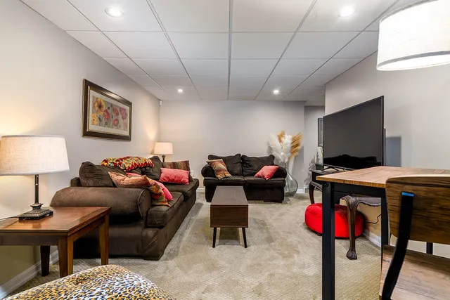 $610,000 | 19 Audubon Lane, Coventry, RI 02831