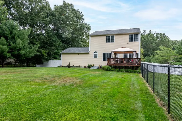 $610,000 | 19 Audubon Lane, Coventry, RI 02831
