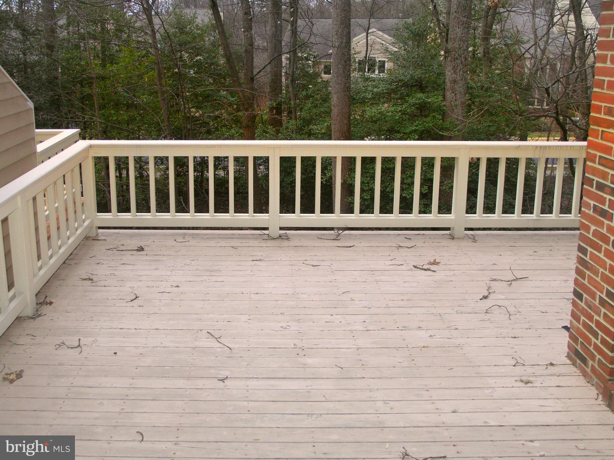 11555 Hemingway Drive Reston, VA 20194 - Photo 15 of 26 a view of wooden deck