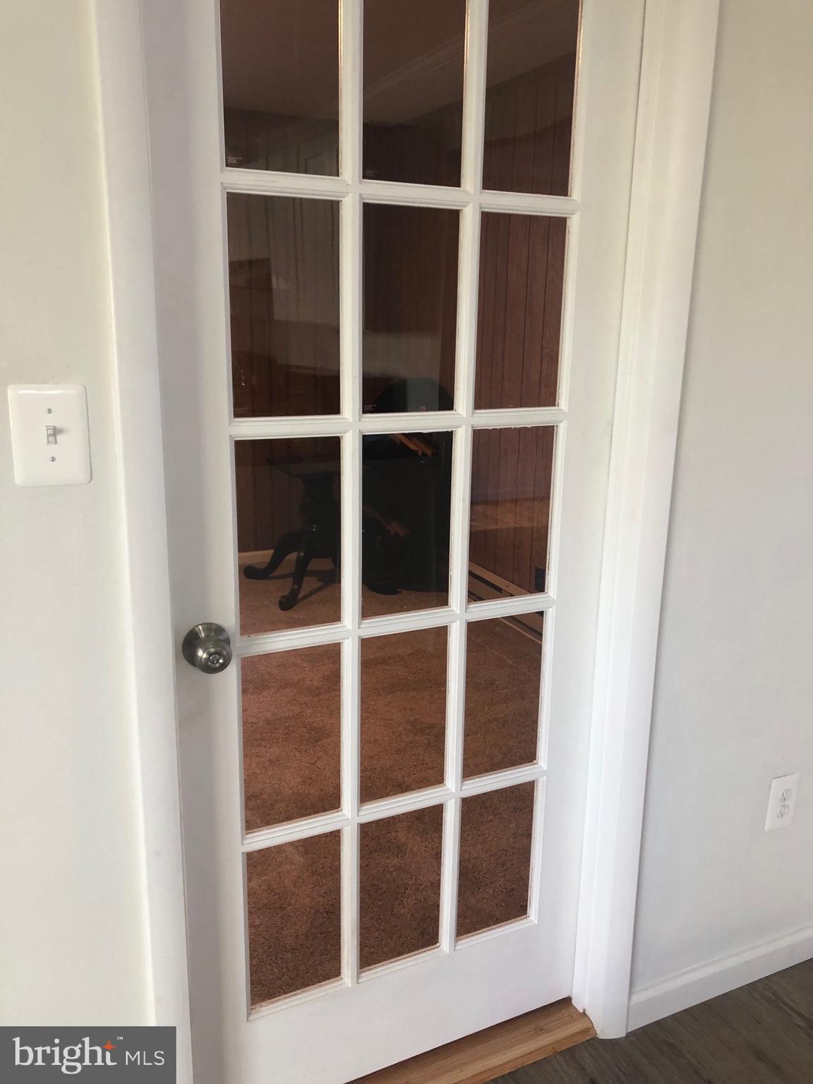 13127 Haddock Road Woodbridge, VA 22193 - Photo 9 of 24 French door