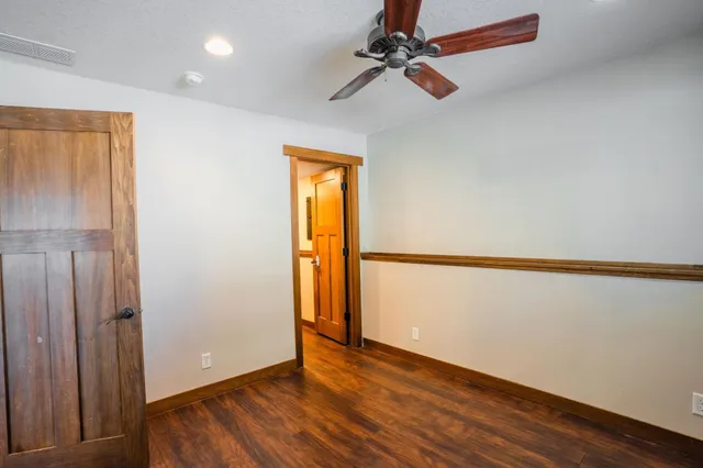 $339,000 | 615 5th Street Northeast, Plainview, MN 55964