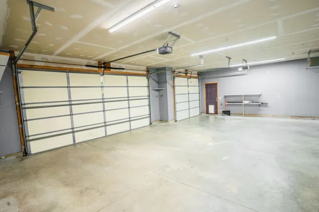 $339,000 | 615 5th Street Northeast, Plainview, MN 55964