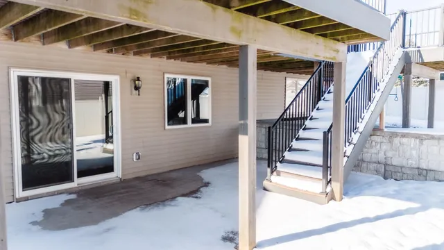 $339,000 | 615 5th Street Northeast, Plainview, MN 55964