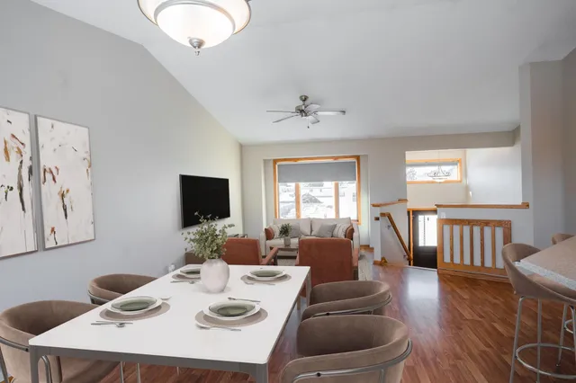 $339,000 | 615 5th Street Northeast, Plainview, MN 55964