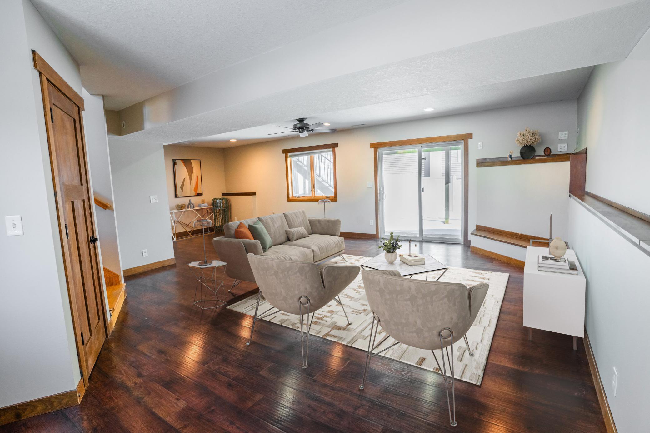 615 5th Street Northeast Plainview, MN 55964 - Photo 7 of 33