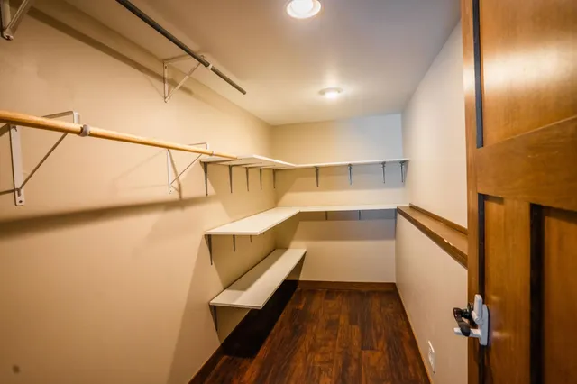 $339,000 | 615 5th Street Northeast, Plainview, MN 55964