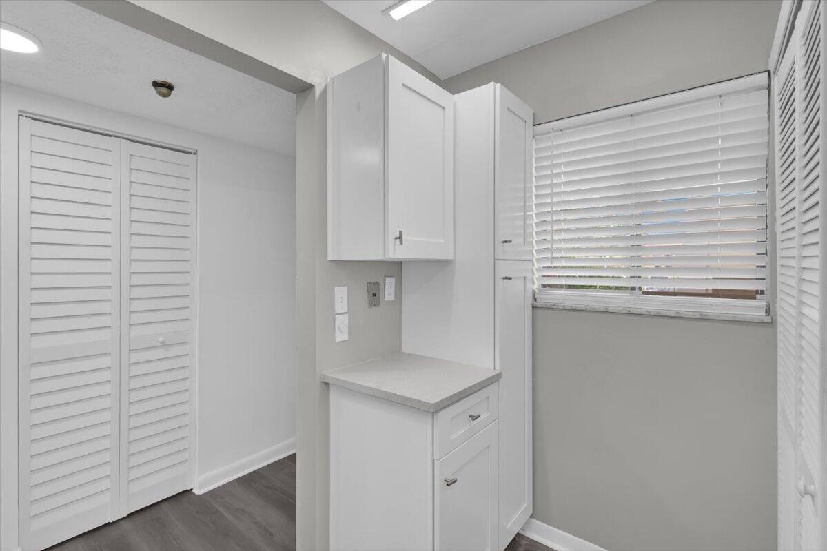 5373 Southeast Miles Grant Road, Unit 102 Stuart, FL 34997 - Photo 48 of 87 18-GG3A7933