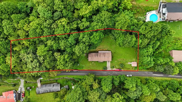 $160,000 | 9639 Cumberland Road, Pound, VA 24279