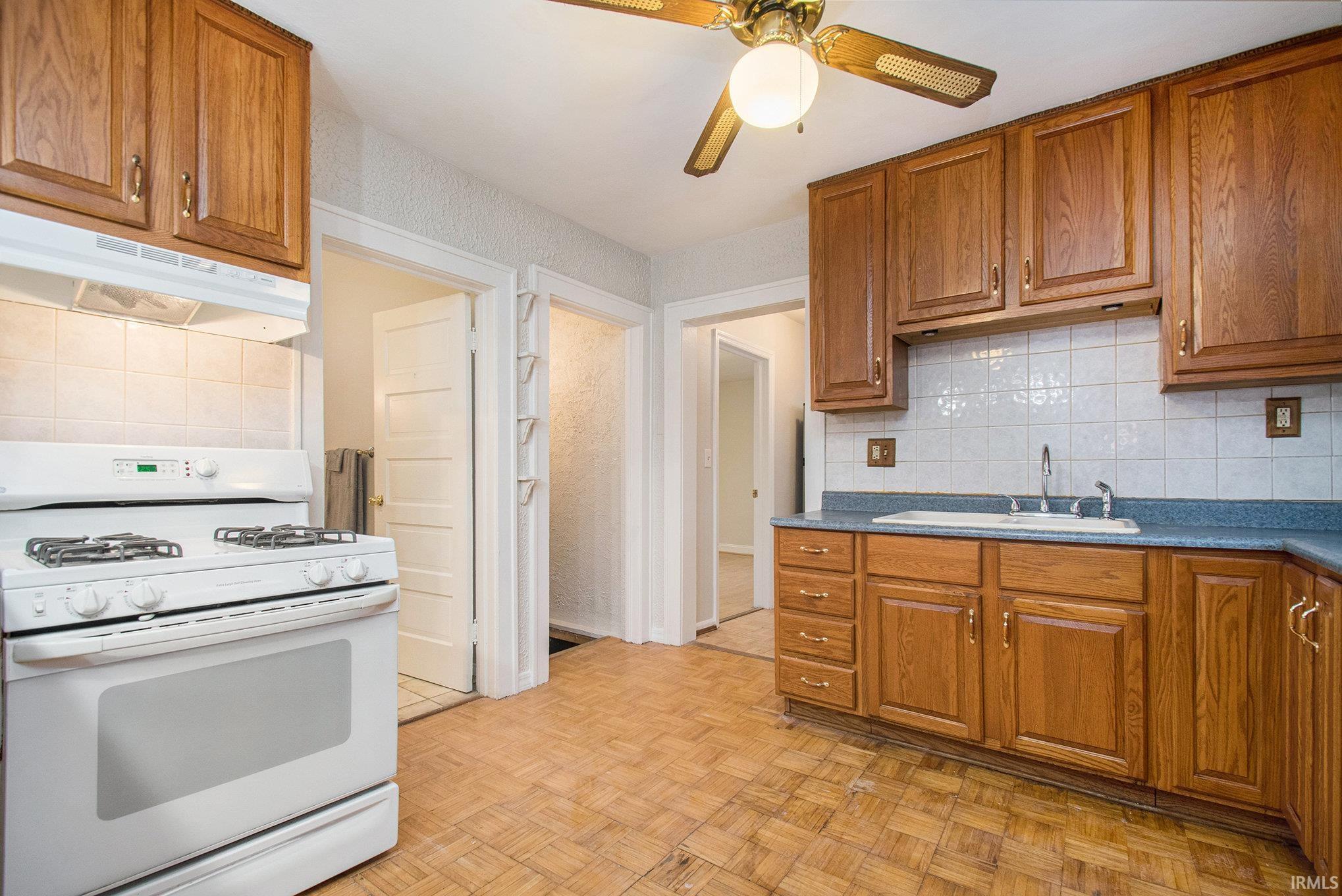 1710 East Calvert Street South Bend, IN 46613 - Photo 6 of 17