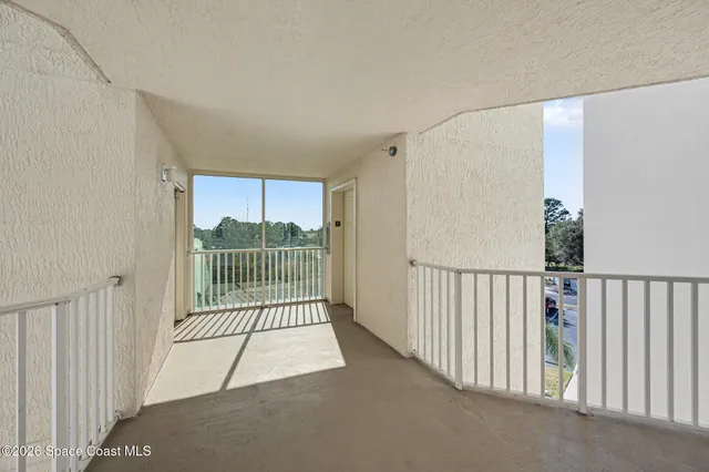$149,000 | 1420 Huntington Lane, Unit 2403, Rockledge, FL 32955