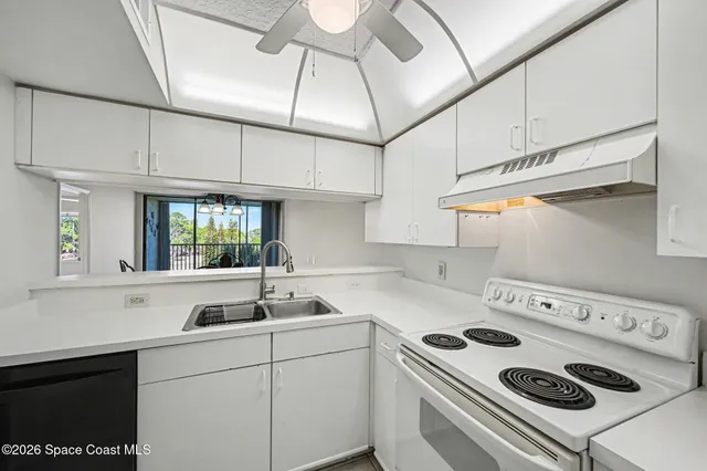 $149,000 | 1420 Huntington Lane, Unit 2403, Rockledge, FL 32955