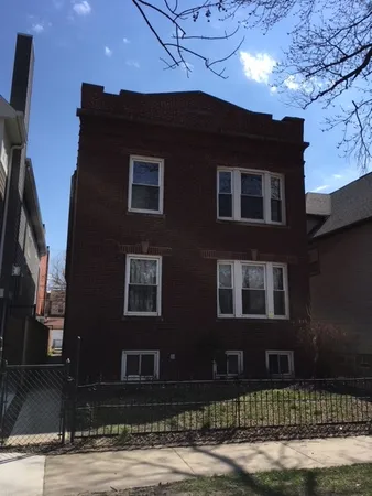 $1,900 | 1959 West Farragut Avenue, Unit 1R, Chicago, IL 60640