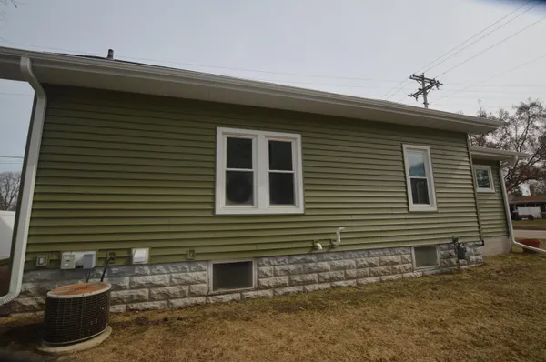 $275,000 | 109 West Roberts Street, Holmen, WI 54636