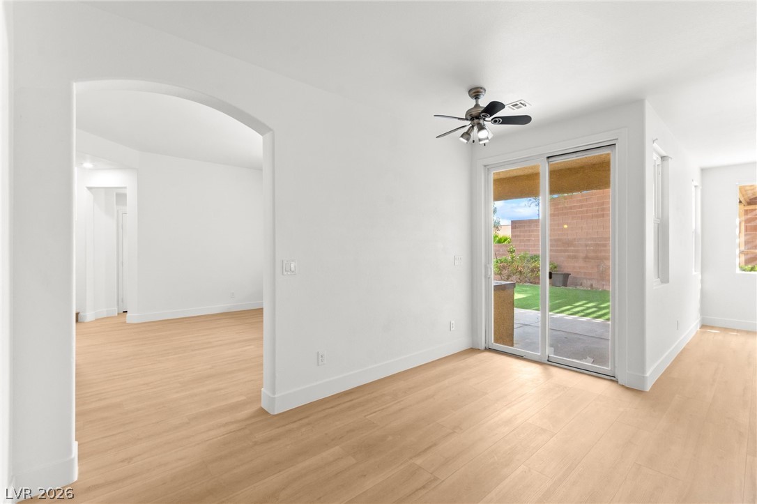 10001 Sharp Ridge Avenue Las Vegas, NV 89149 - Photo 27 of 92